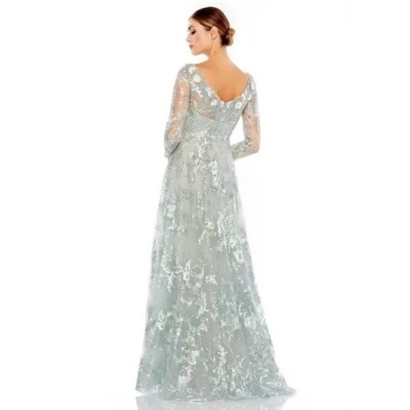 Mac Duggal 67498 Floral Embroidered Illusion Long Sleeve Gown Size 4 NWT - Picture 4 of 9